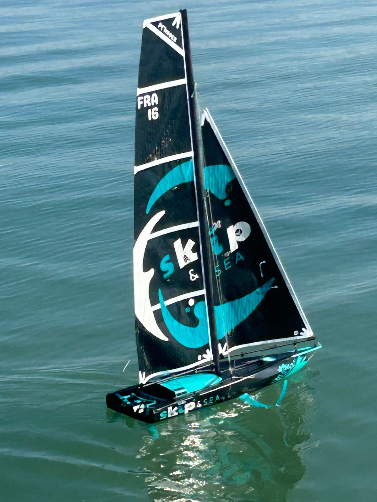 Skip and Sea RC - Shop Voiles et Voiliers RC – SKIP AND SEA SARL ...
